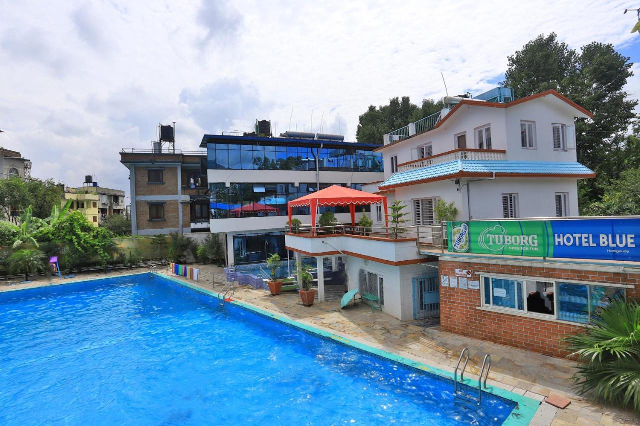 Oyo 591 Hotel Blue Moon Dharampur Exterior photo