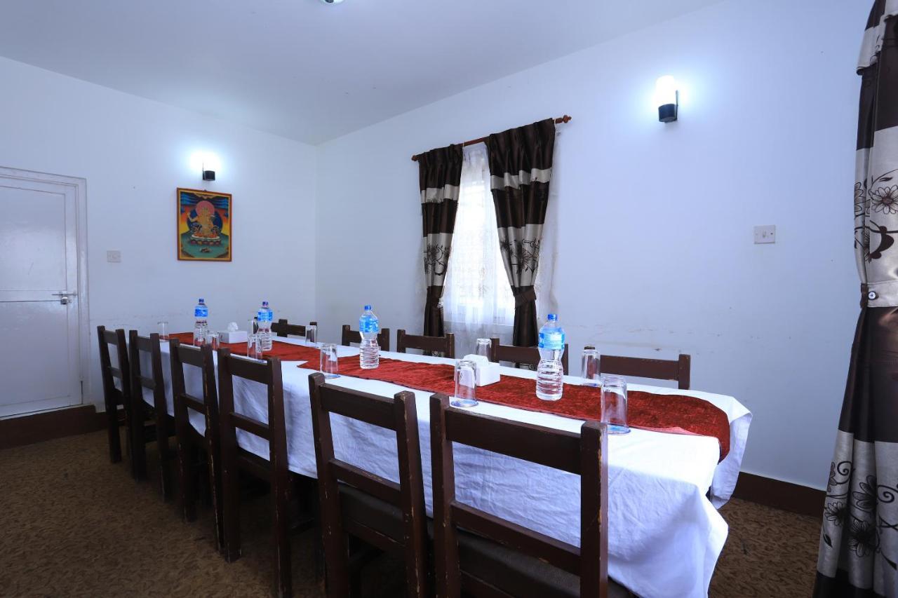 Oyo 591 Hotel Blue Moon Dharampur Exterior photo